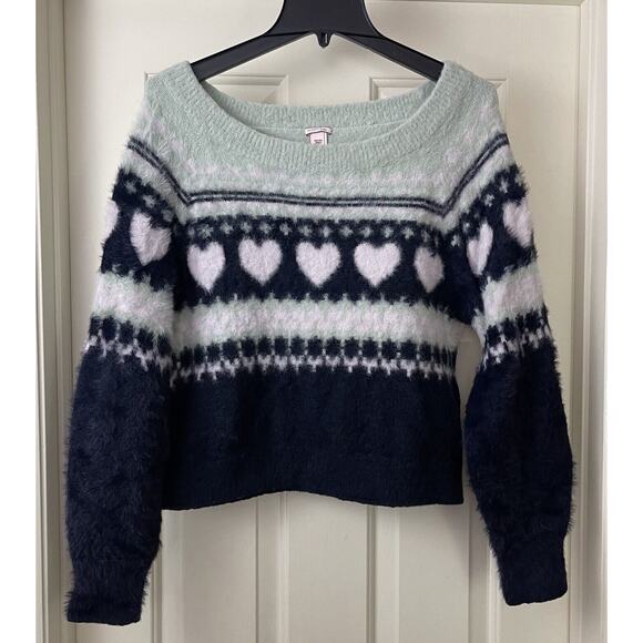 Victoria's Secret Fair Isle Hearts Eyelash Sweater Womens Small Fuzzy Cozy - Picture 3 of 10